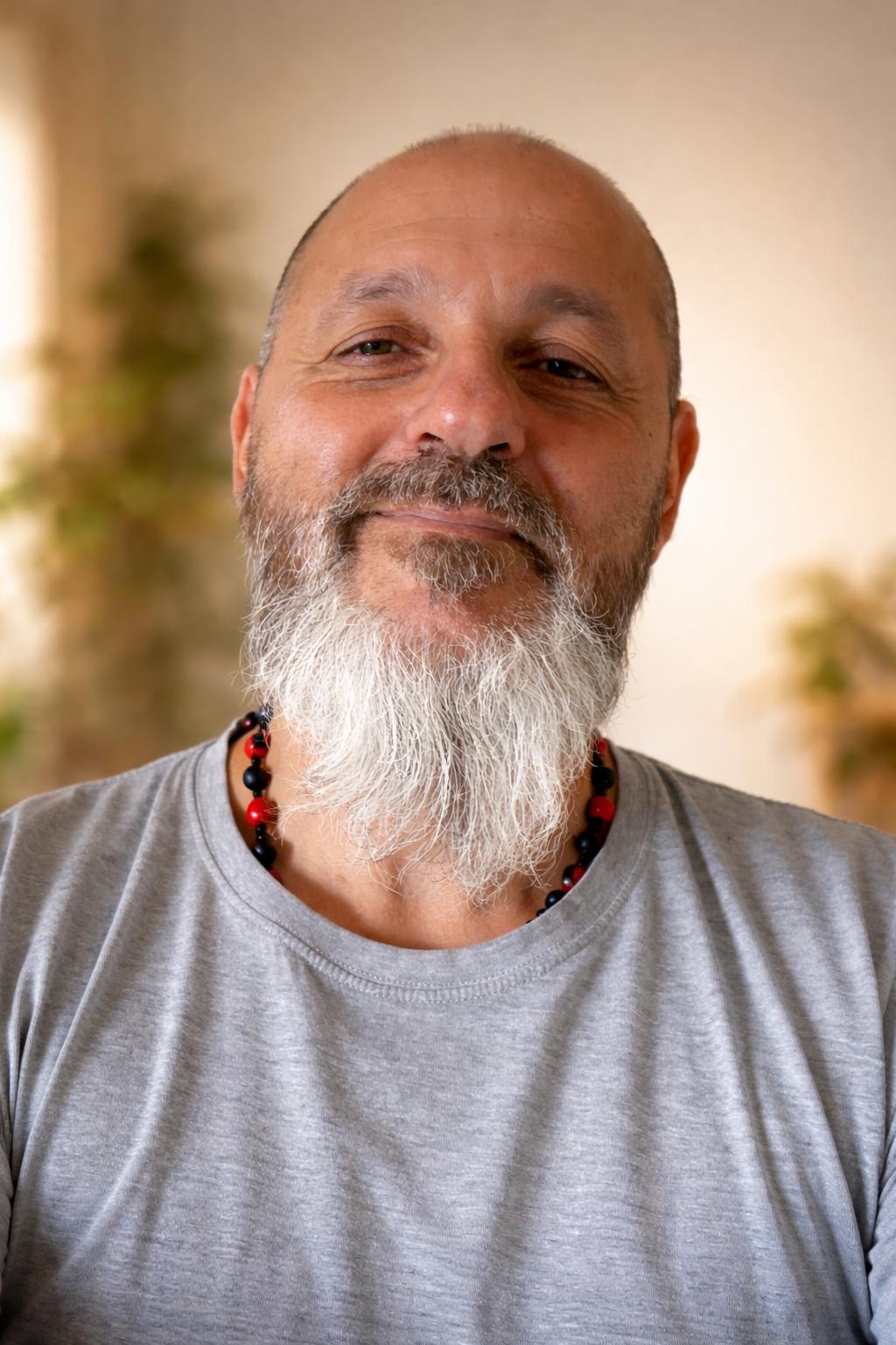 Alejandro Tuana